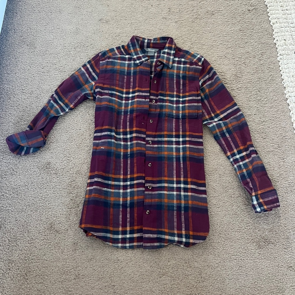 NWOT Women’s Size Small Flannel button down tunic - Natural Reflections